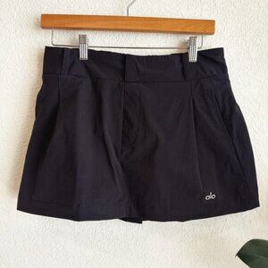 Alo Yoga Fan Club Mini Skirt Skort Medium Logo Athleisure Performance Black